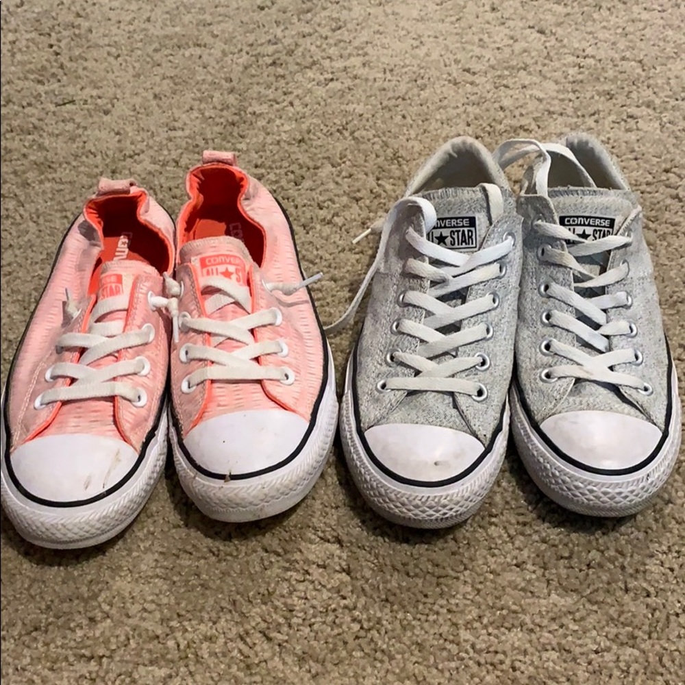 Converse 2 pairs